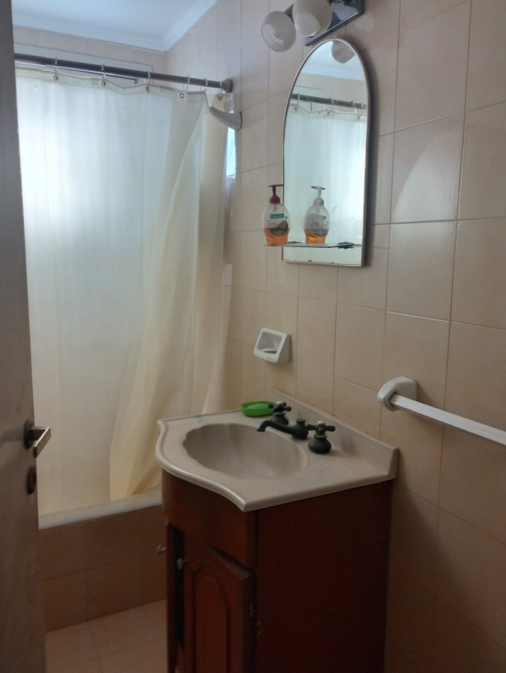 Departamento centrico en Claromeco.