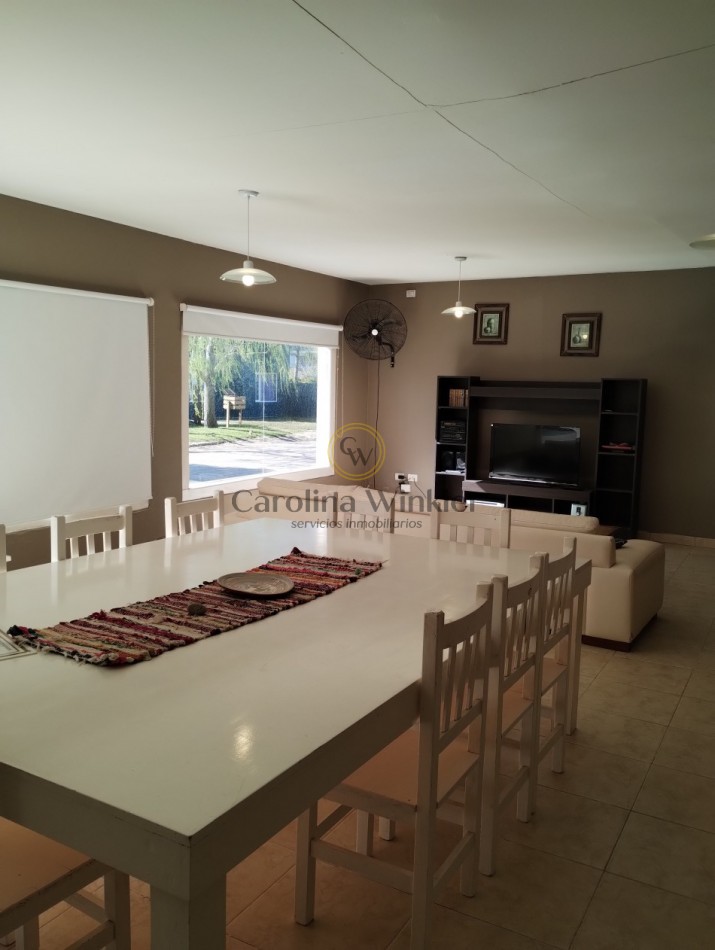 Venta Dunamar hermosa casa a metros del mar