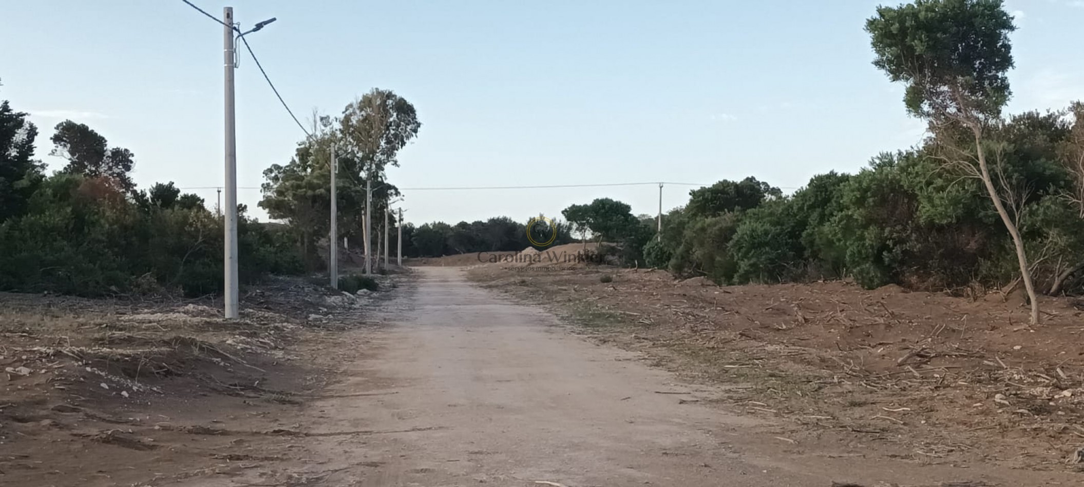 Loteo cerca de Dunamar.