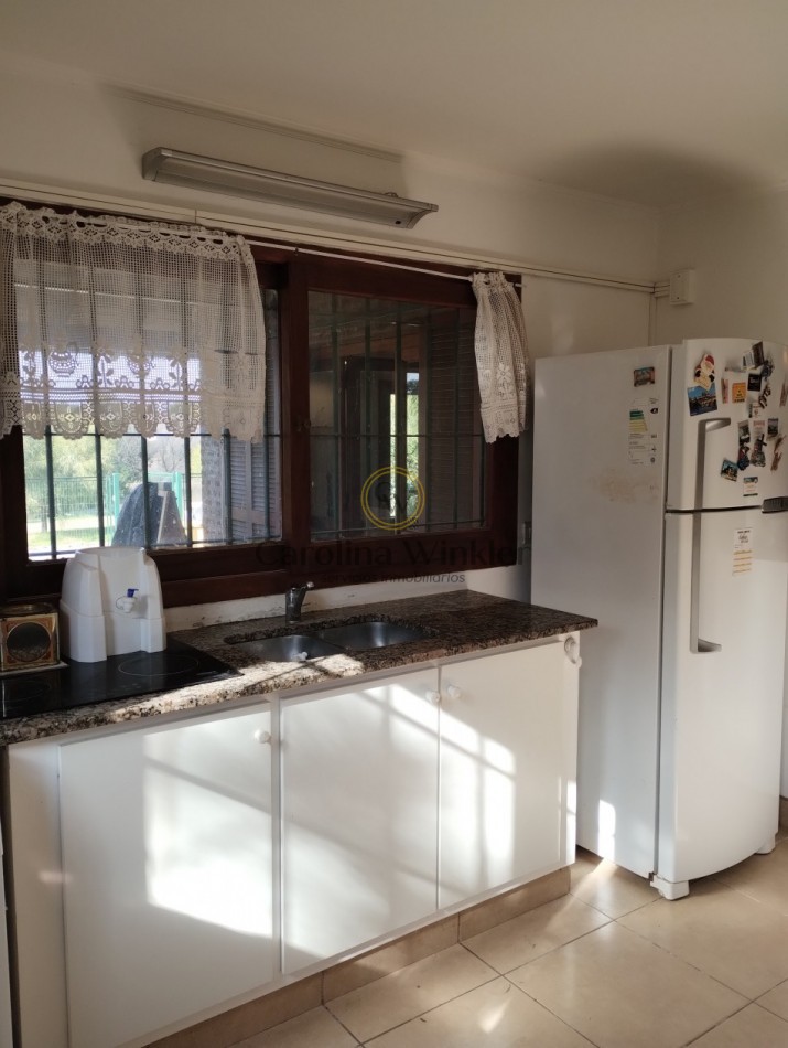 Venta propiedad enfrente al paseo del arroyo en Dunamar!!.