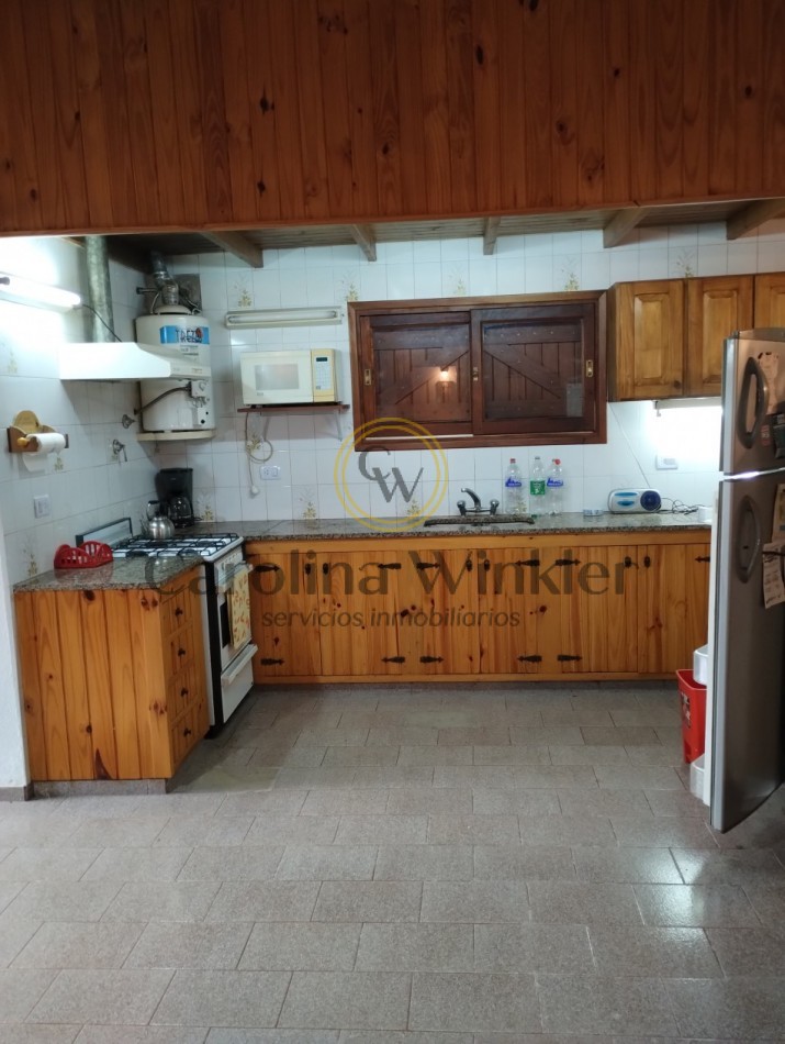 Venta amplio chalet
