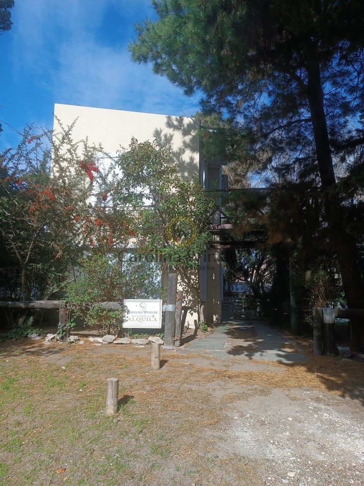 Casa La Marea 2 plantas en alquiler.