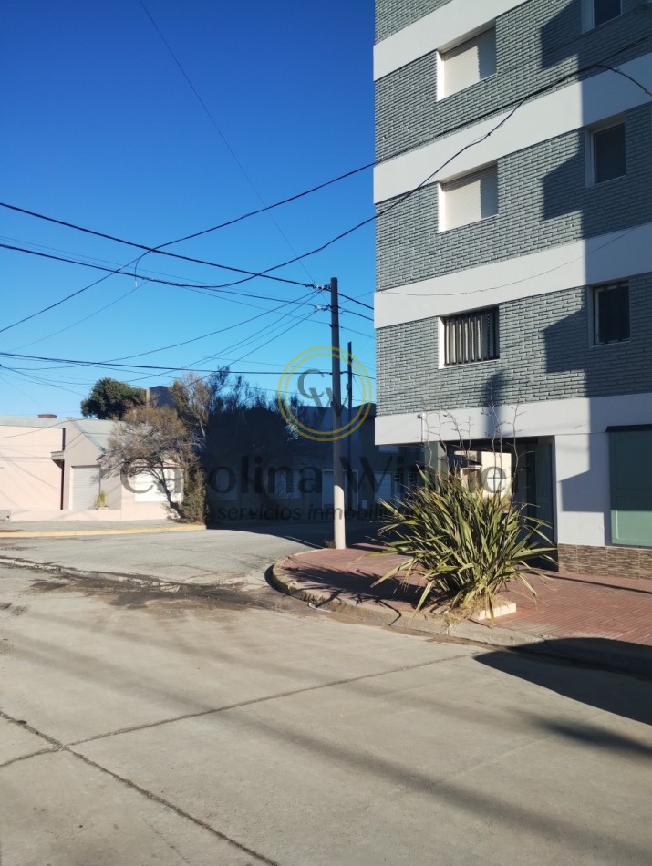 Departamento centrico en Claromeco.