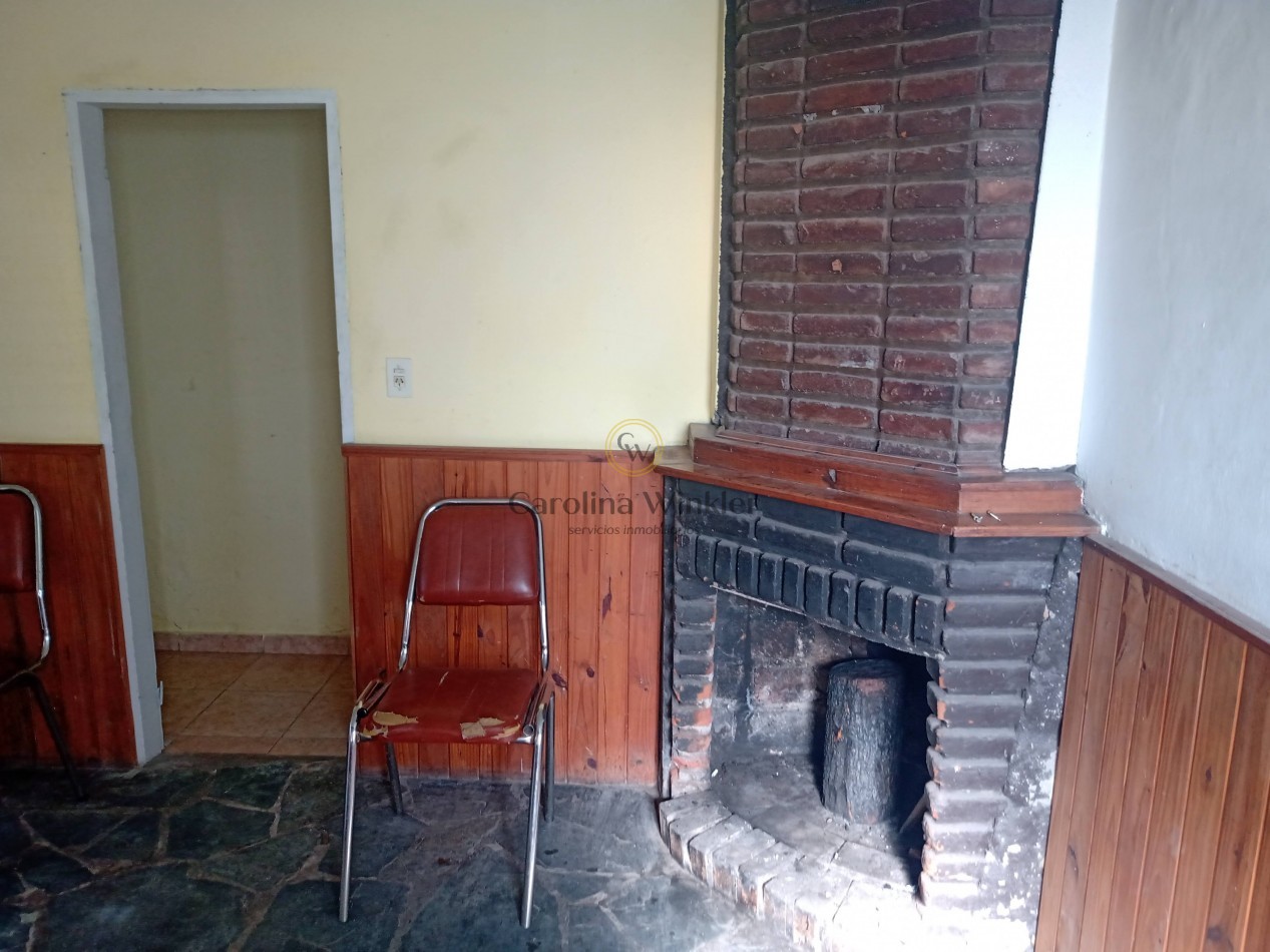 Propiedad a la venta para reciclar.