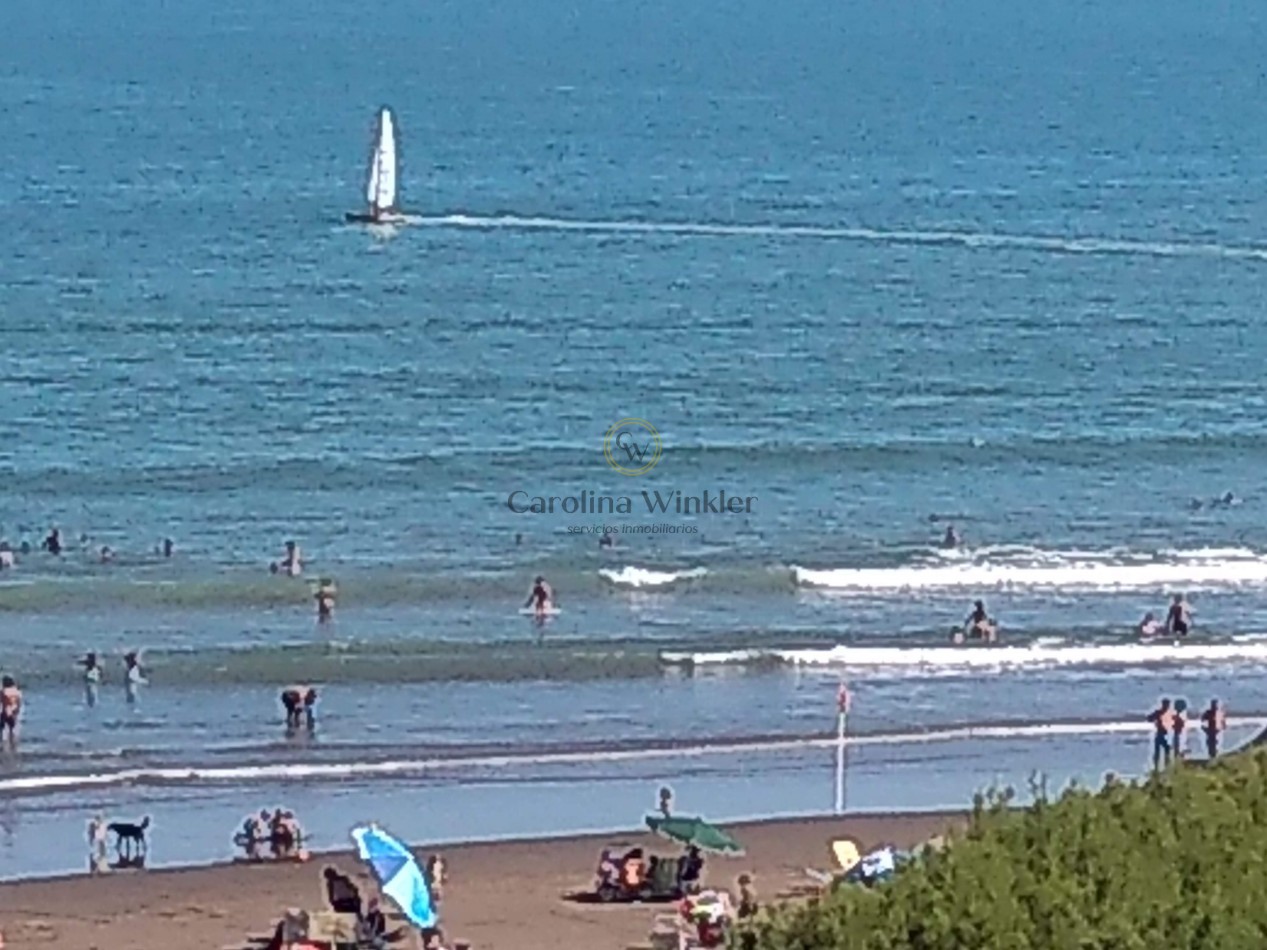Casa al mar zona residencial.