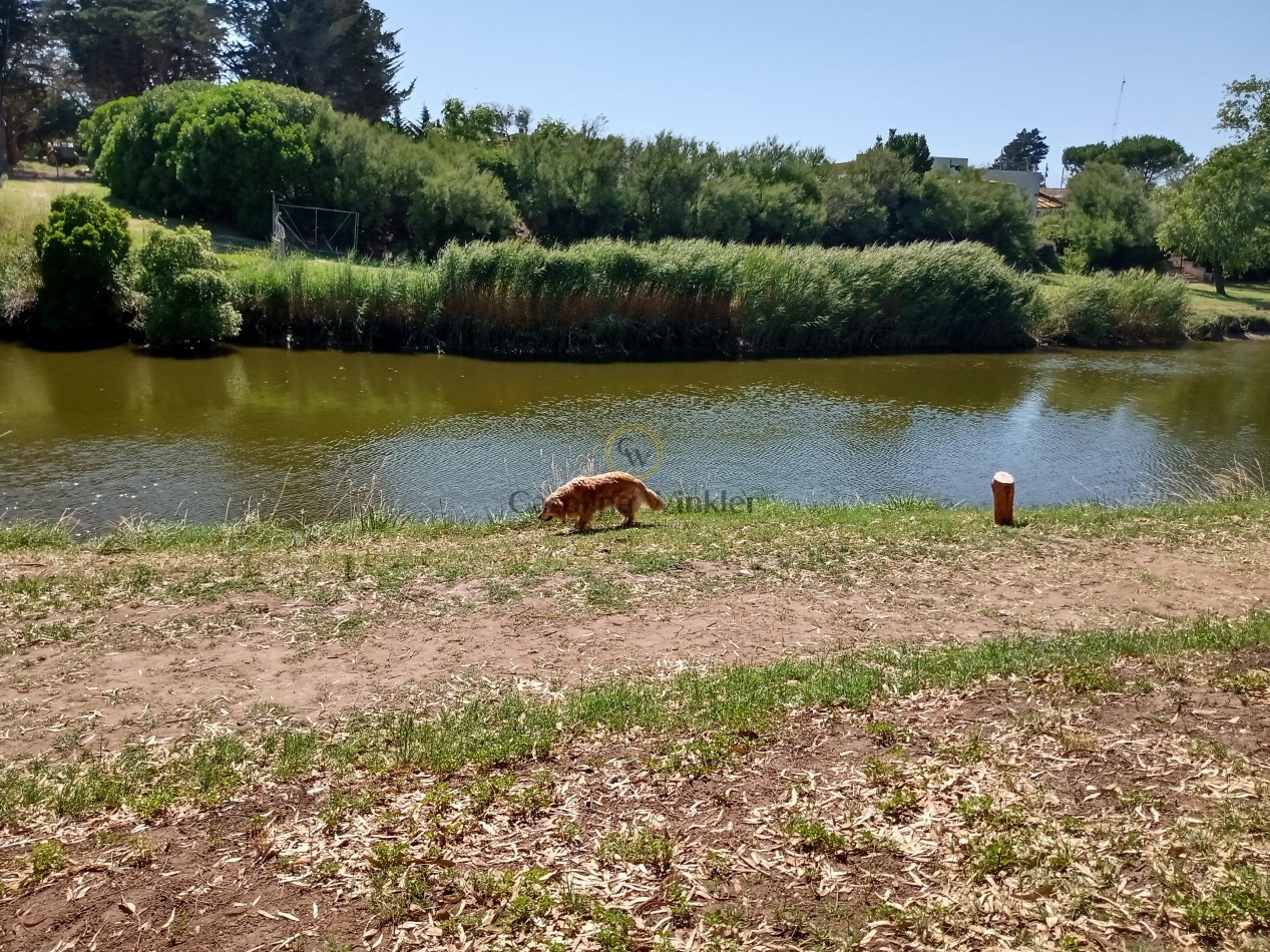 Venta propiedad enfrente al paseo del arroyo en Dunamar!!.