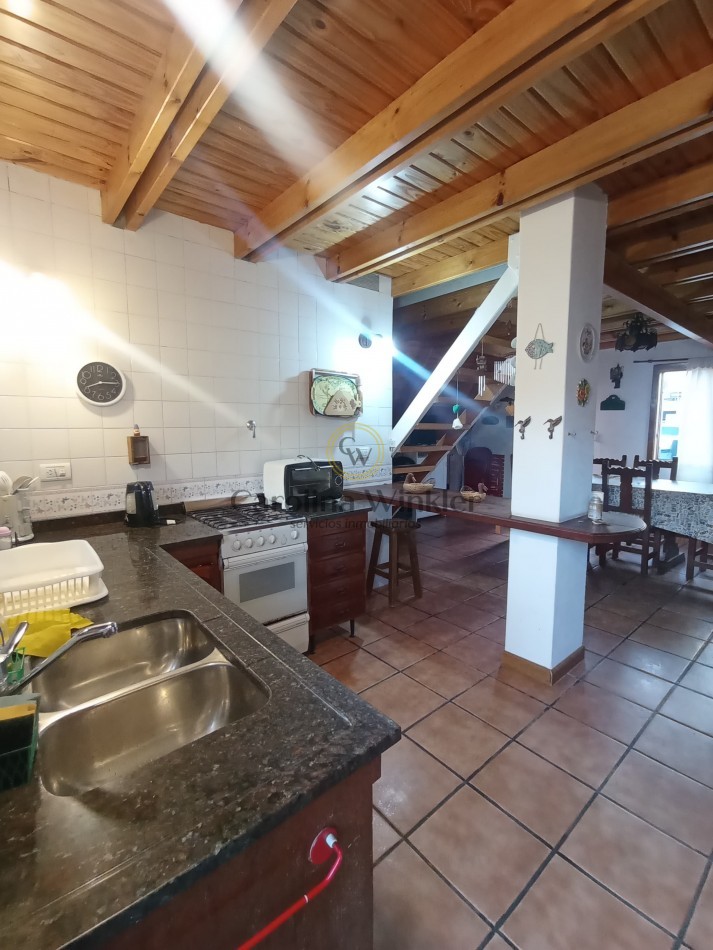 CASA ALPINA A METROS DEL MAR