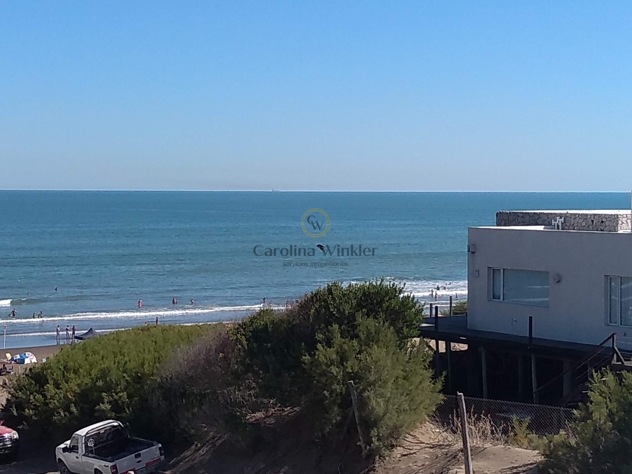 Casa al mar zona residencial.