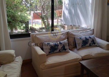 Casa La Marea 2 plantas en alquiler.